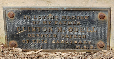 Odell bench memorial plaque