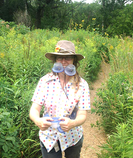 elaine evans of U of M bee lab